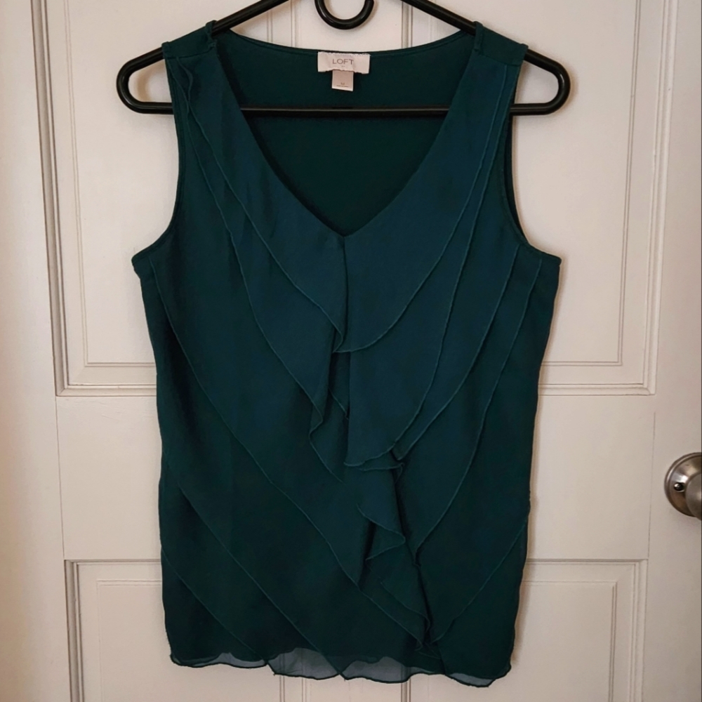 Womens Loft Ruffle Front Sleeveless Shirt Size M